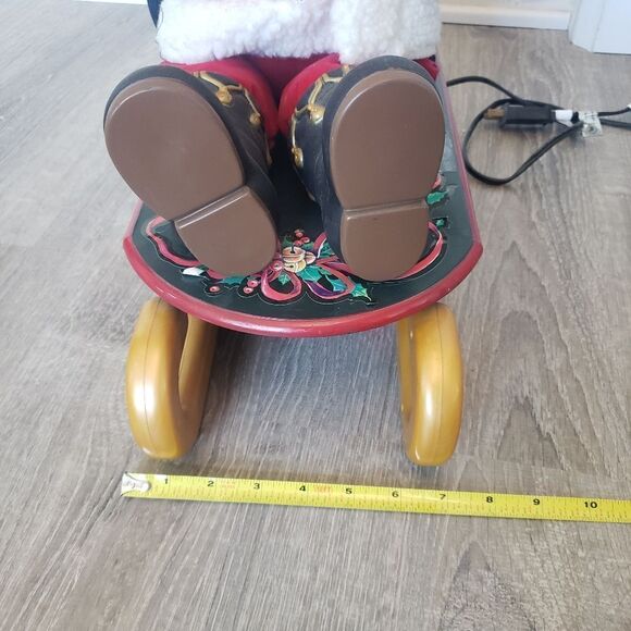 Vtg 1993 Holiday Creations Animated Musical Santa Christmas Sled Sleigh Works - Picture 12 of 13